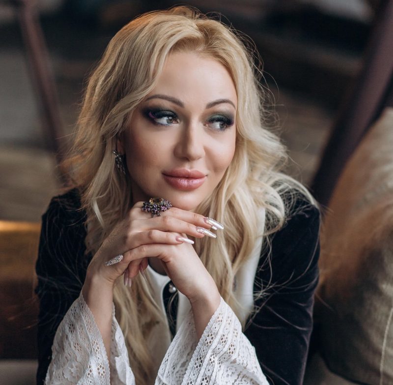 Парапсихолог Екатерина Рыжикова